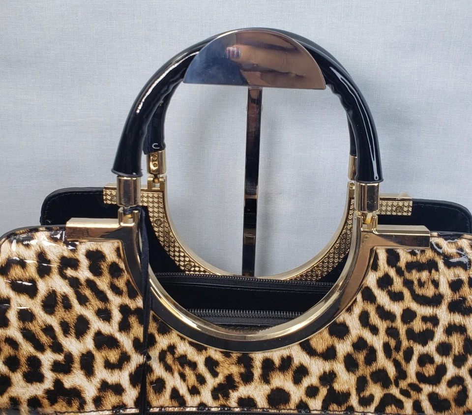 Bolso Bandolera de Mano La Terre Moda Limitado Estampado de Leopardo Cuero Vega Nuevo con Etiquetas Foto 2 de 4