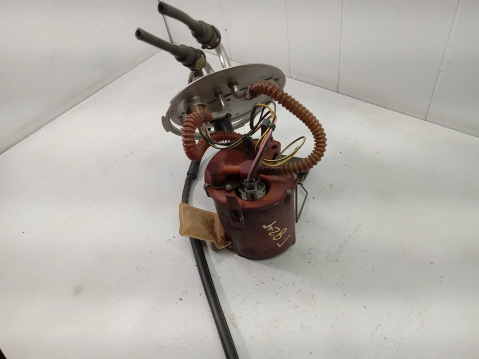 Conjunto de bomba de combustible Mercury Sable 1998 OEM, 323-01177 Foto 4 de 4