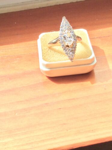 18k tiffany And Co. Diamond Ring Yellow Gold