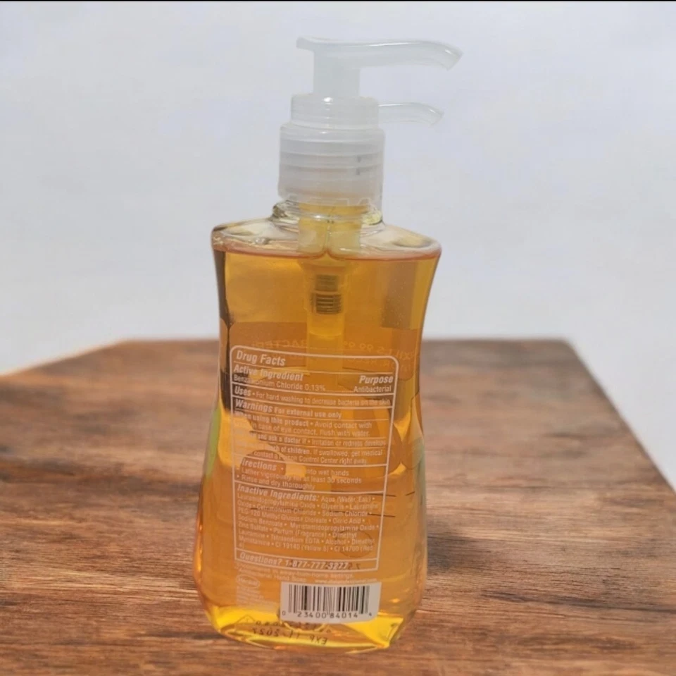 Dial Gold Antibacterial Hand Soap - Image 3 of 4