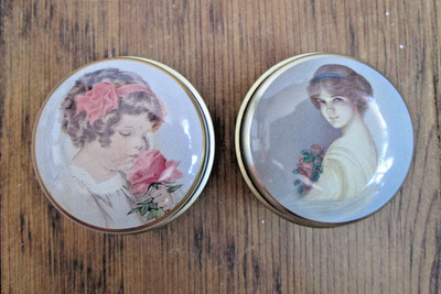 The Chambers Candy Company England Tiny Tin Pill Box Set Lady Violet Child Rose