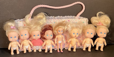 Lot of 7 Vintage 1990 TYCO QUINTS Dolls Boys & Girls Blue Eyes Carrying Bag