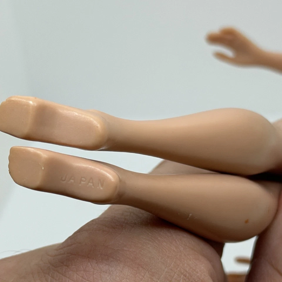 Vintage 1960 #3 Ponytail Barbie Japan Mark w/ Stand & Box – Read - Image 4 of 4