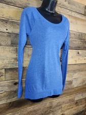 So Tshirt Blue Women Longsleeve Tshirt Small Chest 31" Length 24"