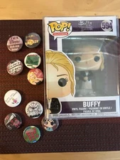 BUFFY 594 THE VAMPIRE SLAYER TV VAULTED FUNKO POP. SMG. + MAGNETS & BUTTONS