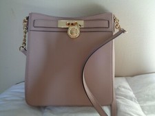 Michael Kors Barlow MD Messenger Crossbody 38H8GO6M2L Oyster Retail for  sale online | eBay