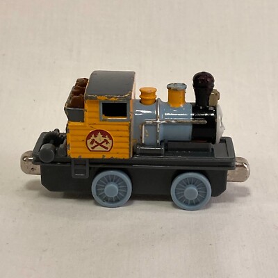 Thomas & Friends Train Bash Orange Diecast Metal Take And Play