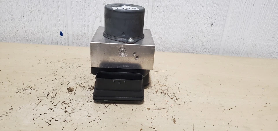 Actuador de bomba de freno antibloqueo Ford Mustang 2011 3,7 L ABS/BR332C405BB Foto 3 de 4