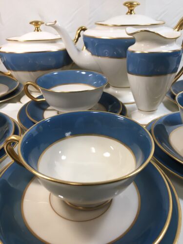 (21) 1906-1930 Rare Blue LENOX Footed TEA/DESSERT SET -Gold Trim #046D - Picture 2 of 12