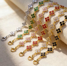 Mehrfarbiges Kettenarmband mit Blumen-/Kleebl...