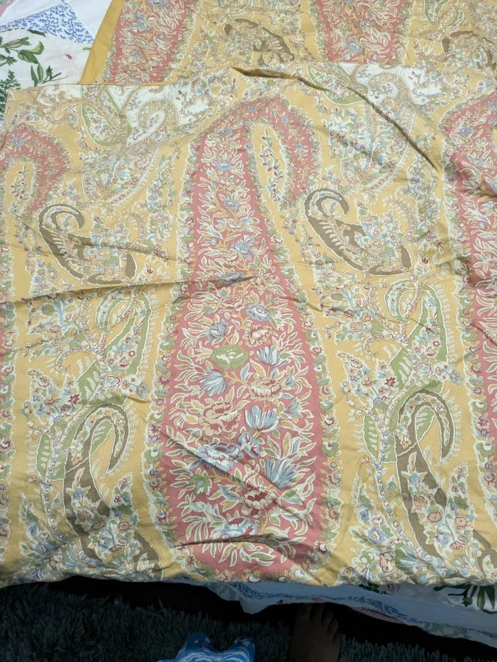 Par de fundas de almohada de cachemira Pottery Barn Colette euro cuadradas amarillo naranja Foto 3 de 4