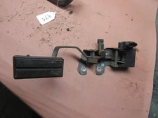 Accelerator Fuel Pedal & Sensor for Ford Excursion F250 f350 F81Z9F836AB