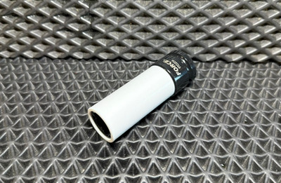 Force Spezial-Alu-Felgen Sonderprofil-Kraft-Stecknuss für Mercedes, lang, 17 mm