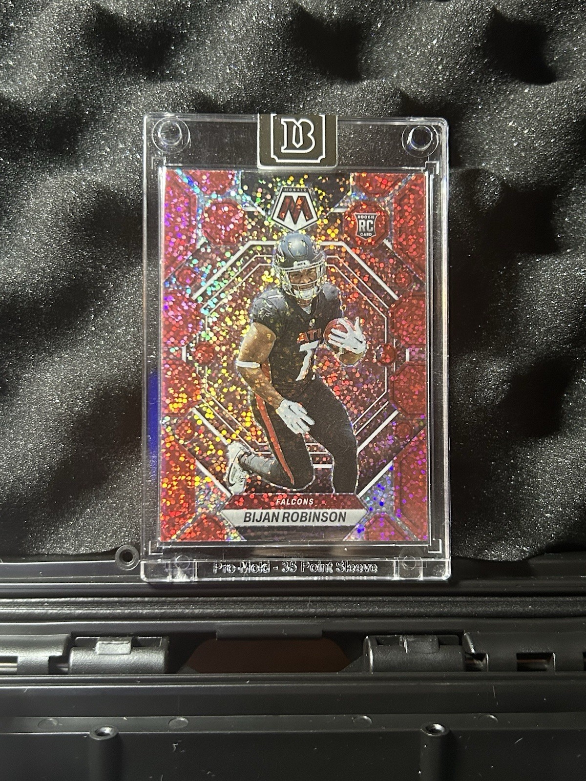 2023 Panini Mosaic Prizm - Red Sparkle Prizm #284 Bijan Robinson (RC) Falcons