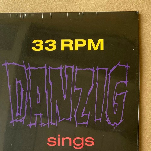 Danzig Sings Elvis Pink Gatefold Vinyl Record LP Sealed Misfits Rare - Picture 2 of 6