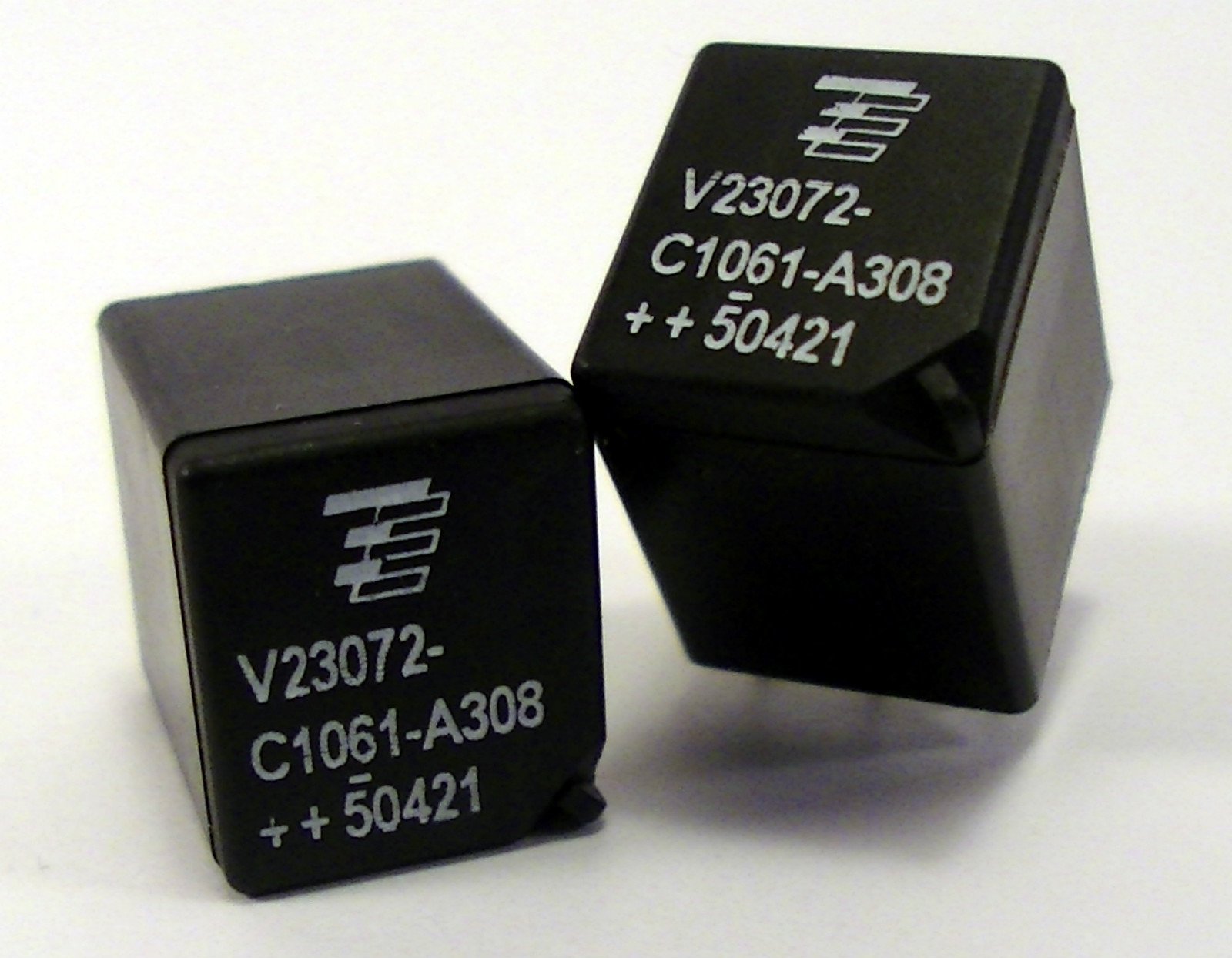 Lote de 2 unidades V23072C1061A308 Relé V23072-C1061-A308 - TYCO ...