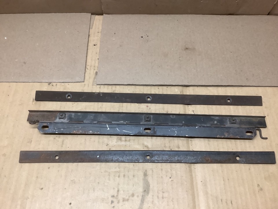 1963 1967 C2 Corvette Dash Glove Box Door Hinge parts GM oem eBay