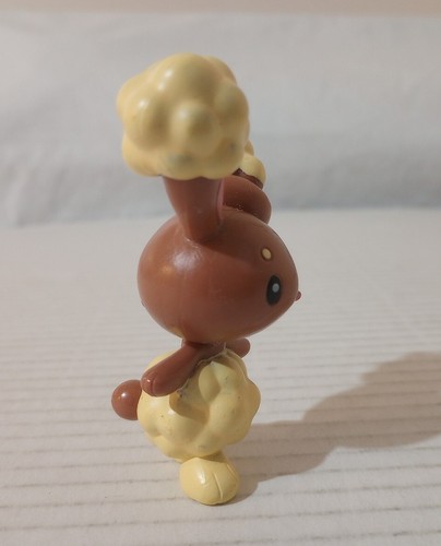 Buneary Pokemon Nintendo Jakks 2007 Figure 3" 3in Three Inches - Picture 4 of 8