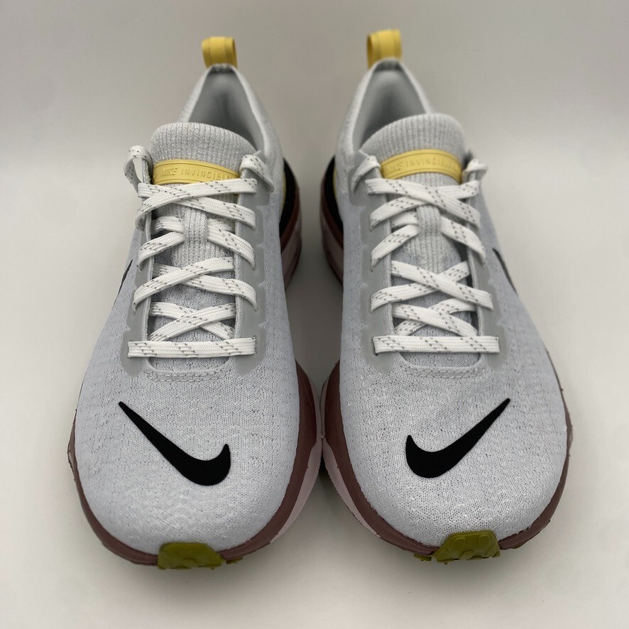 Size 6 W (4.5 Y) - Nike ZoomX Invincible 3 