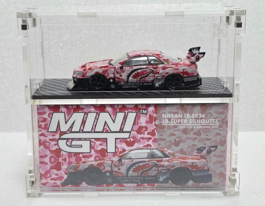 ミニカー MINI GT LB WORKS R-34 MINI GT LB-WORKS Nissan Skyline R34 BAPE 1/64 With Display Case