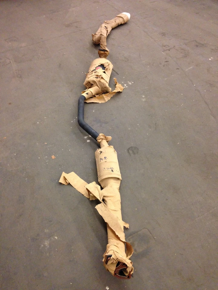 Alfa Romeo 1750 GTV-2000 GTV, 105 series, original Abarth exhaust system(NOS) - Image 3 of 4