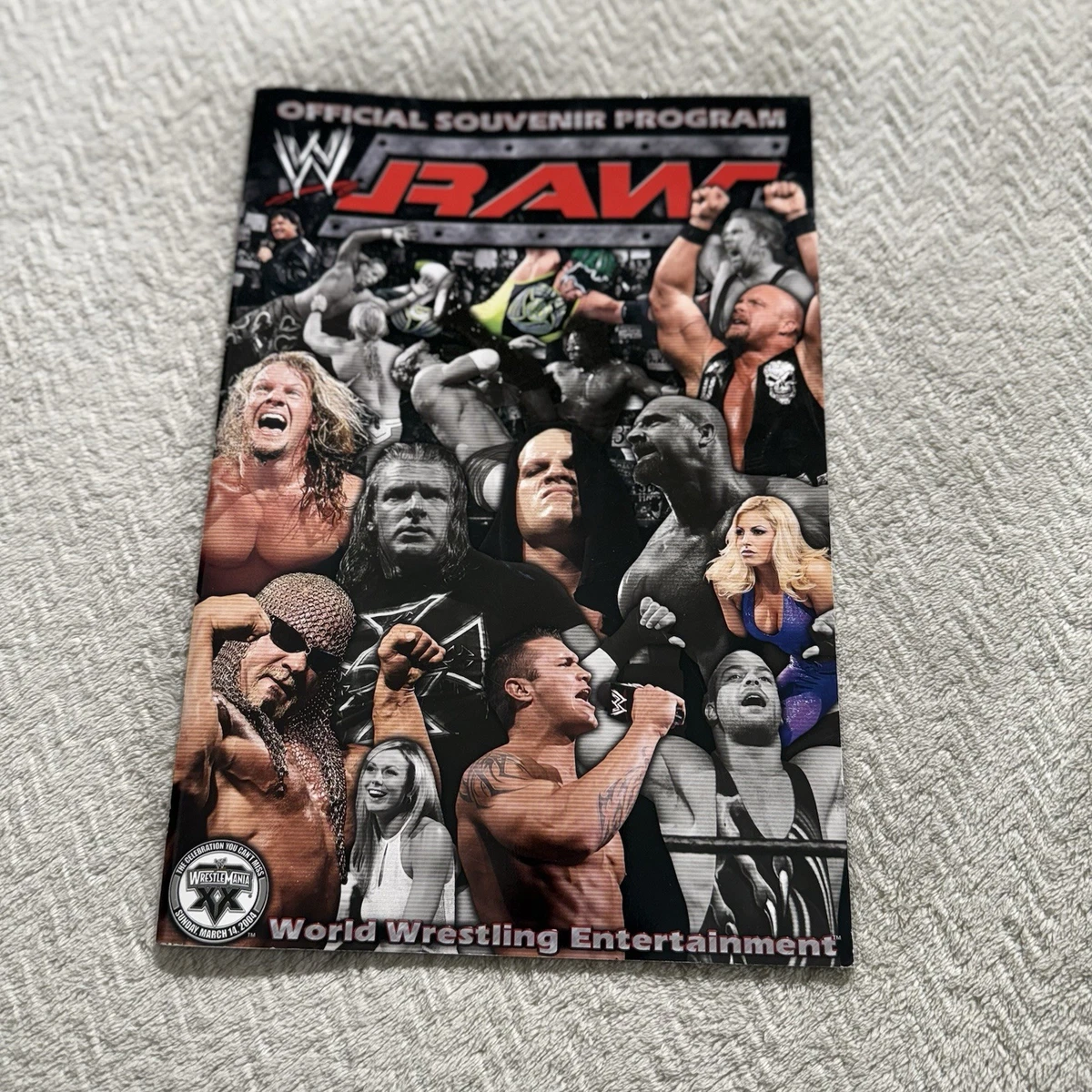 WRESTLEMANIA 39 HOLLYWOOD 2023 WWE programme officiel plus tasse NEUF