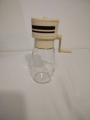 Gemco Vintage Glass Nut /Spice Grinder with Lid USA