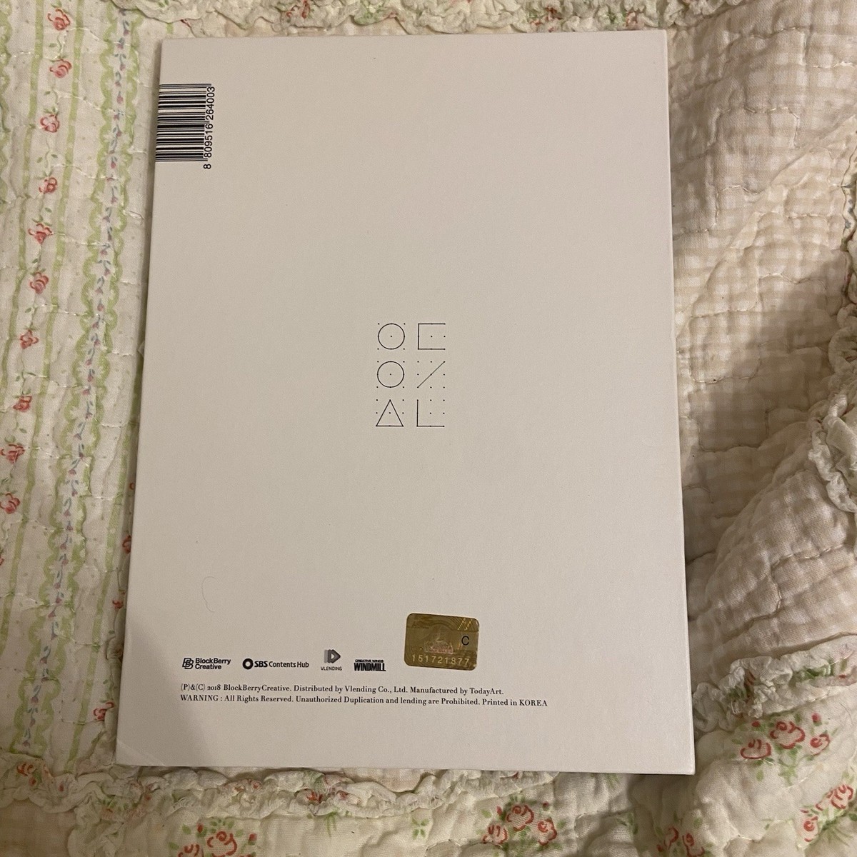 LOONA Gowon Signed First Press Solo Album | eBay