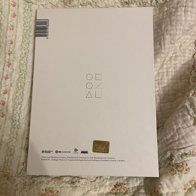 LOONA Gowon Signed First Press Solo Album | eBay