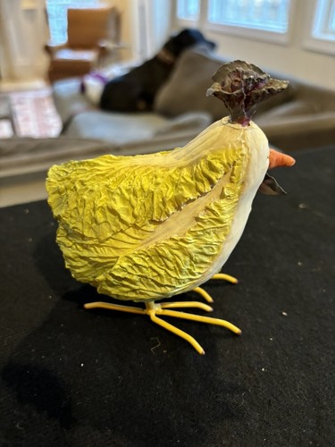 Chicken Figurine Made To Look Like Cabbage - Picture 2 of 6