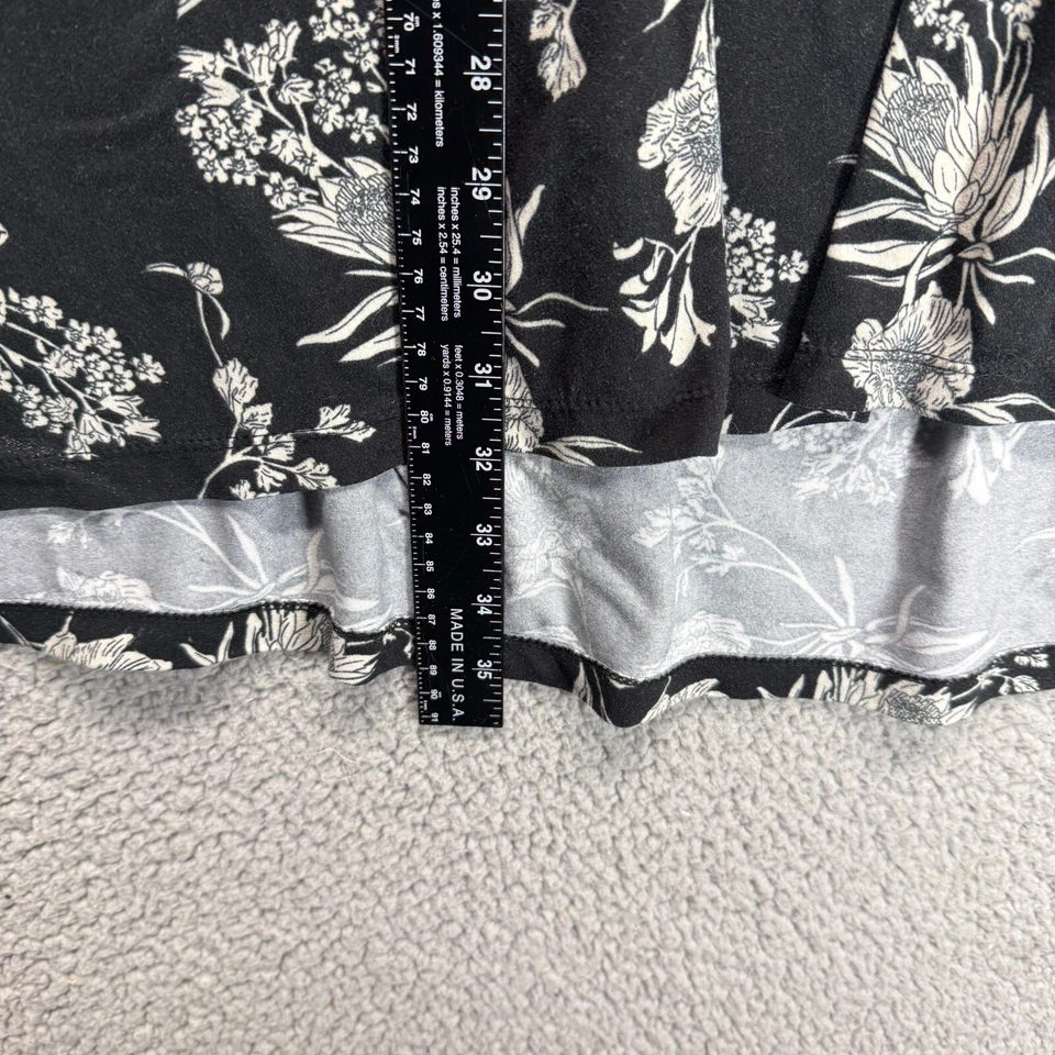 Top de mujer Tahari negro blanco estampado floral manga corta túnica encaje ribete plus 3X Foto 4 de 4