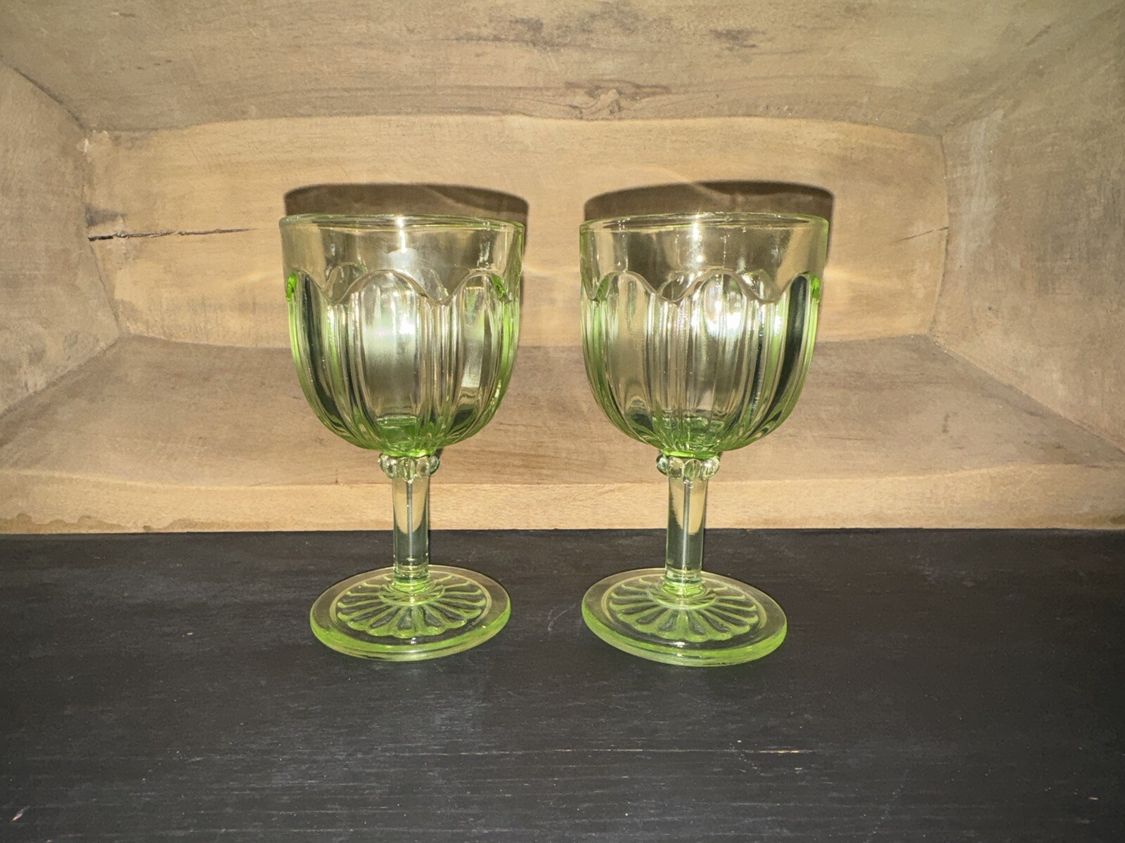 Colonial Knife And Fork Green Depression 5 Oz Footed Tumblers (2)