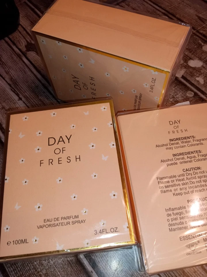 DAY OF FRESH FLOWER WOMAN EAU DE PERFUME DE EBC PARA MUJER 3,4 FL OZ / 100 ML Foto 4 de 4