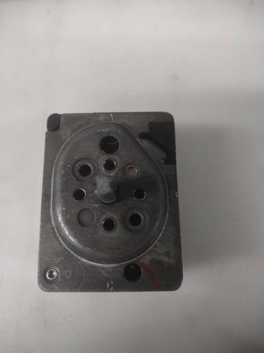 FSP 311856 + KS811201-1 OVEN RANGE SWITCH OEM - Picture 2 of 3