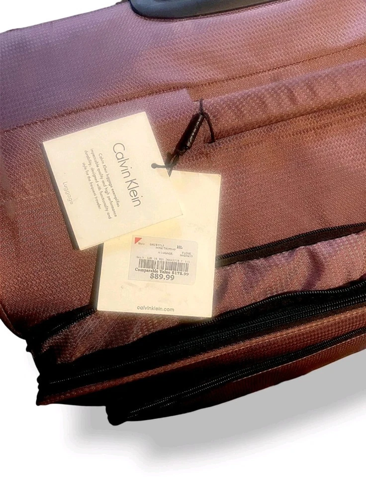 Nuevo equipaje maleta extra grande Calvin Klein Foto 2 de 3