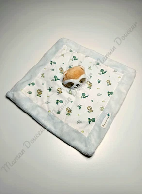 Doudou Plat Paresseux/Raton Laveur Bleu Blanc Beige Vert Dinosaure Sergent Major - Photo 1/4