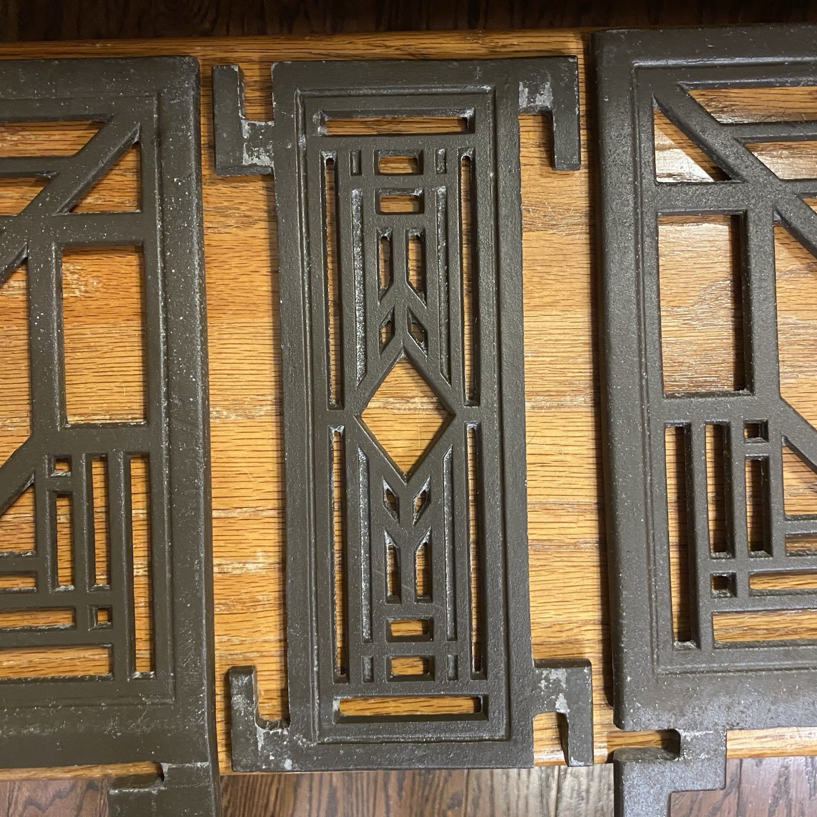 Frank Lloyd Wright Lake Geneva Hotel Design Magazine Rack Cast Iron Metal