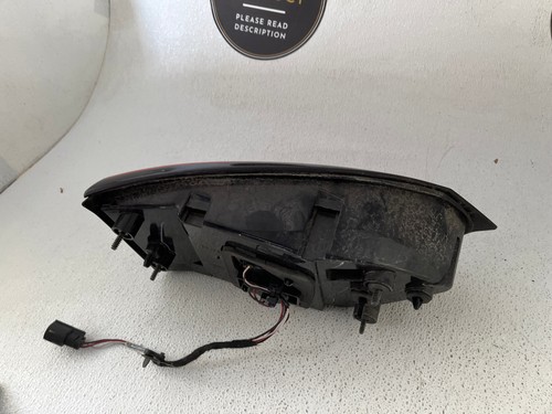 OEM| 2017-2022 Chrysler Pacifica Inner LED Tail Light (Right,Passenger) - Picture 6 of 11