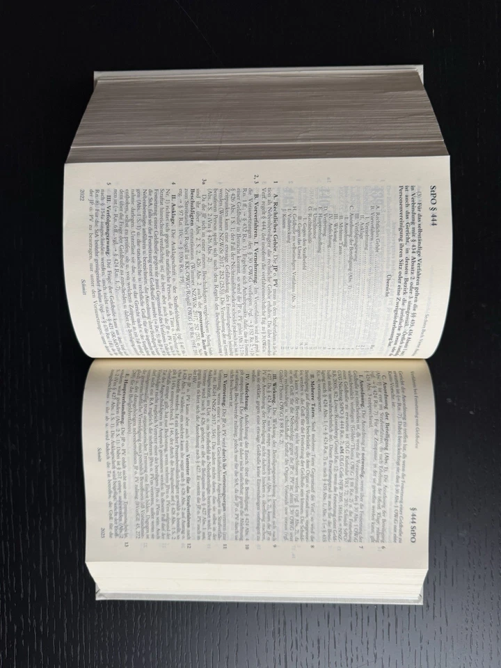 StPO-Kommentar, 68. Aufl. Meyer/Köhler 2025 - OHNE Markierung, Ex Bibl. - Bild 3 von 3