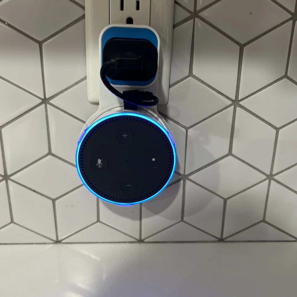 Amazon Echo Dot (2. Gen) Smart Lautsprecher Alexa EU L-2338