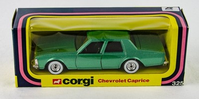 Corgi 325 Chevrolet Caprice 4 Door Sedan Green 1:36 Scale Diecast