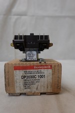 HONEYWELL HVAC DEFINITE PURPOSE CONTACTOR - DP2030C 1001 - 208V/240V 30A NIB