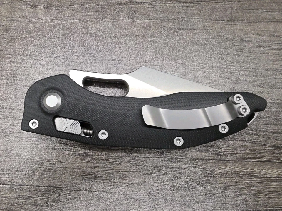 Unmarked 8.6" Spear Point Crossbar Lock Knife, D2 Steel Blade, G10 Handle - Image 4 of 4