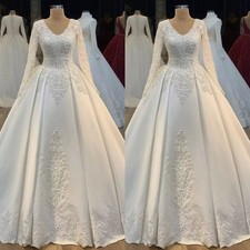 Elegant Satin Wedding Dresses Long Sleeves Lace Appliques V Neck Bridal Gowns
