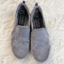 Skechers Memory Foam Women  s Size 6.5 Madison Ave Faux Fur Plushed Slip On