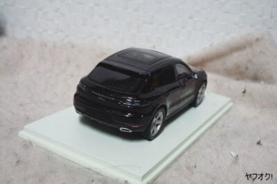1/43 Porsche Macan turbo ミニカー チョークグレー 1/43 Porsche Macan turbo ミニカー チョークグレー ミニカー