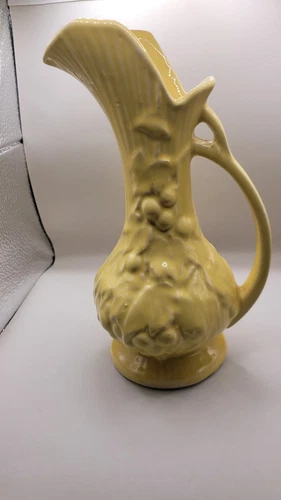 Vintage 1940’s Nelson McCoy Grapes & Leaf Pattern Pitcher Glossy Butter Yellow