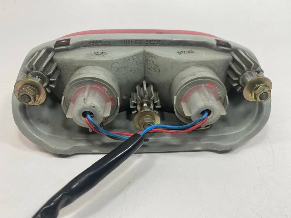 Kawasaki ZX11 ZX1100 1994 Ninja Taillight Tail Light Rear 220