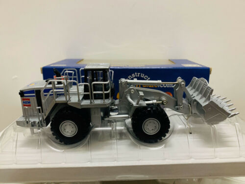 Norscot AEM Limited Edition Wheel Loader Collectible 1:64 Die-Cast Scale Model - Picture 7 of 9