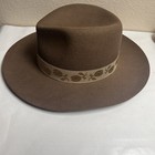 Foto 3 di 10